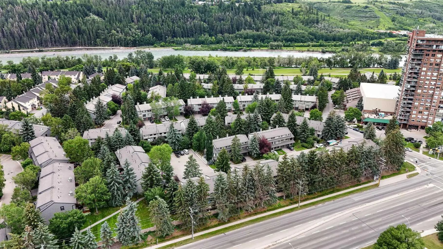 12 140 Point Drive Northwest, Calgary – Residential Row/Townhouse Listing Photo 41