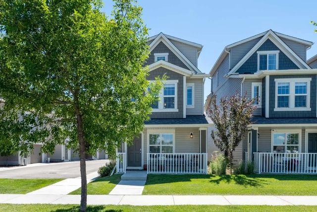 17 1407 3 Street Se, High River