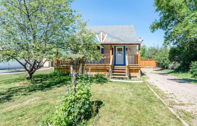 305 1 Avenue S, Coutts
