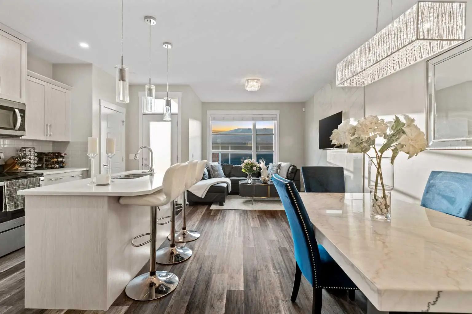 130 Skyview Circle Northeast, Calgary – Residential Row/Townhouse Listing Photo 6