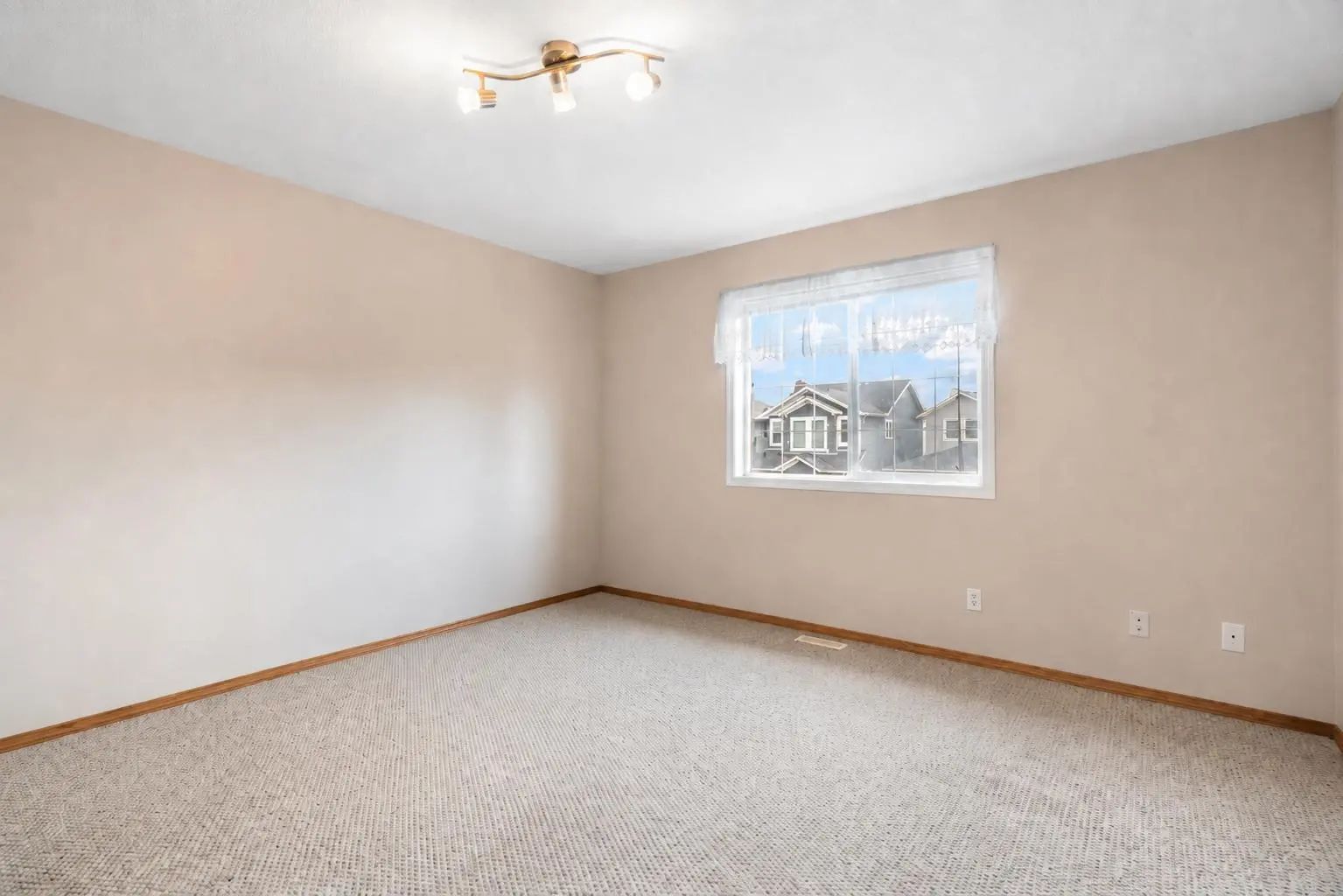 13 Saddlecrest Green Northeast, Calgary – Residential Detached Listing Photo 18
