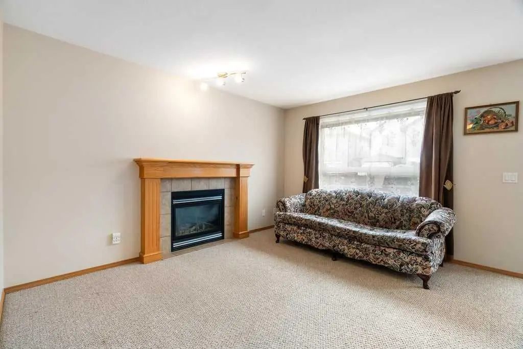 13 Saddlecrest Green Northeast, Calgary – Residential Detached Listing Photo 4