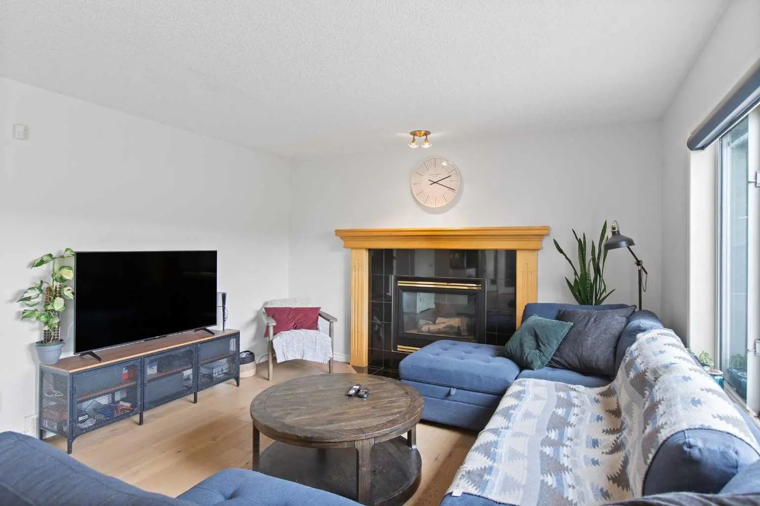 81 Royal Crest Terrace Northwest, Calgary – Residential Detached Listing Photo 17