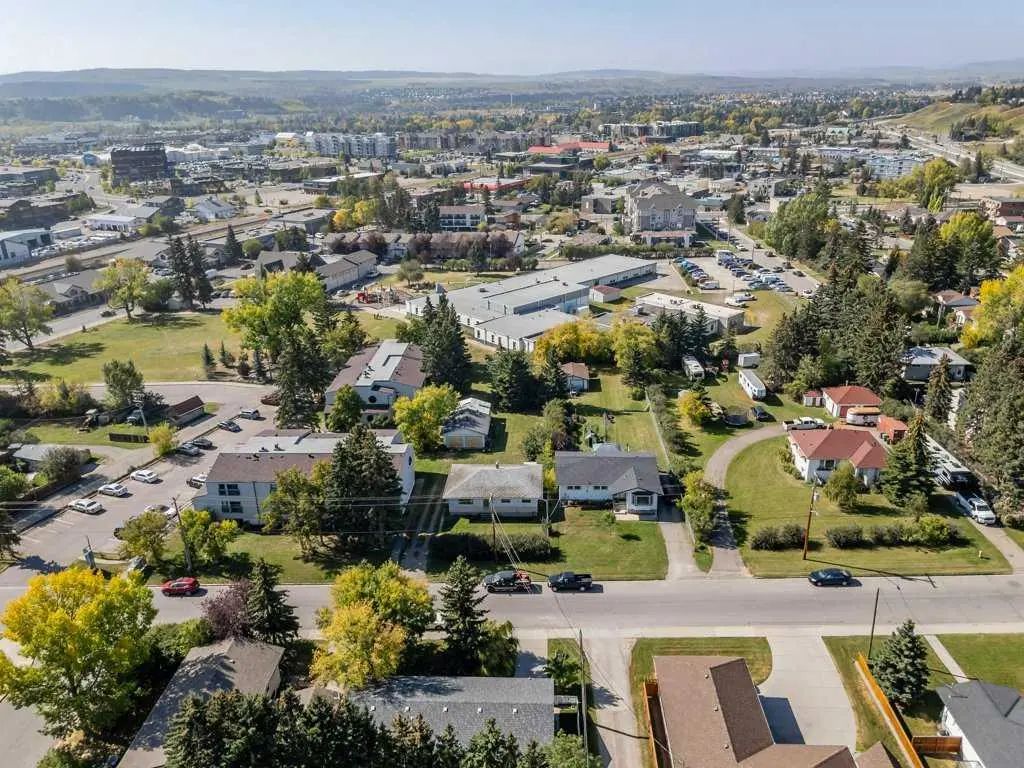 217 Ross Avenue , Cochrane – Residential Detached Listing Photo 9
