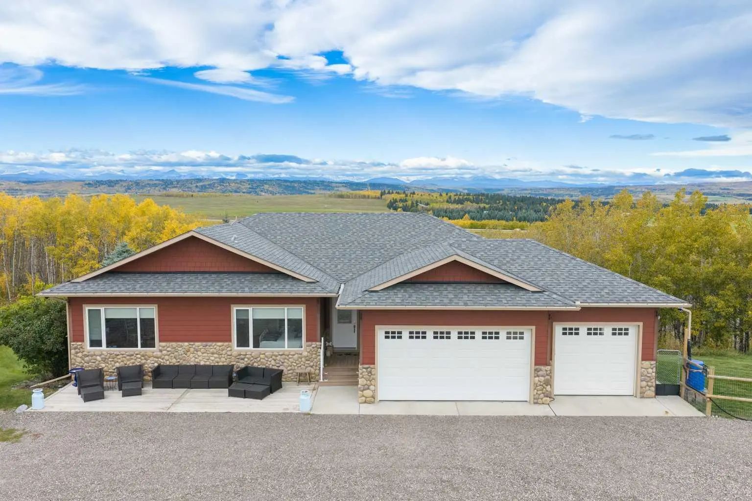 Home for Sale Located at 200 200042 198 Avenue W, Rural Foothills County, Alberta