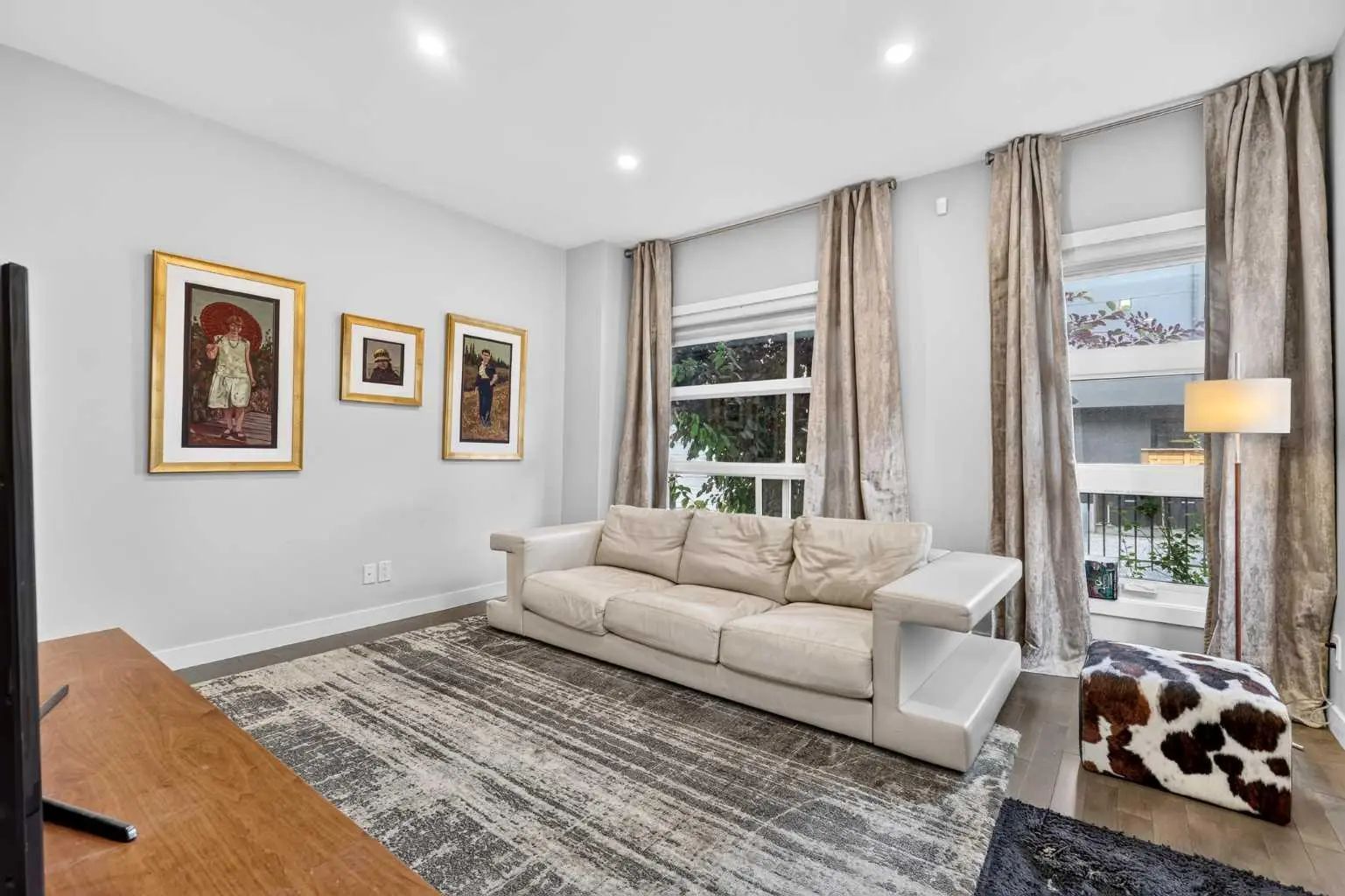 3414 15 Street Southwest, Calgary – Residential Row/Townhouse Listing Photo 2