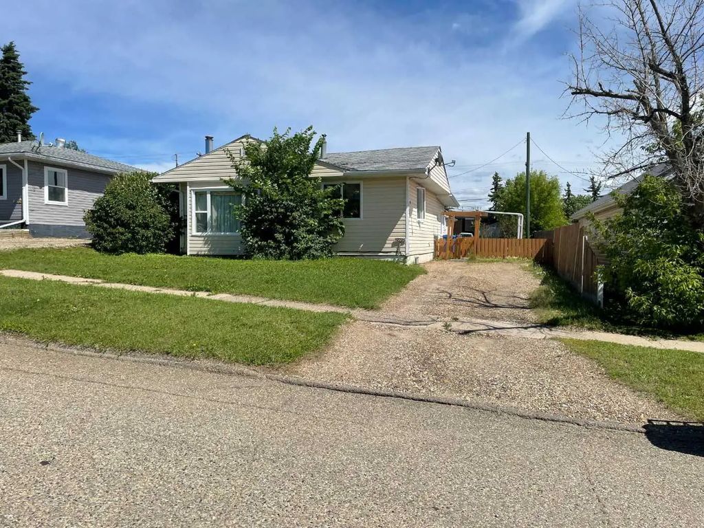 10705 111 Street , Fairview