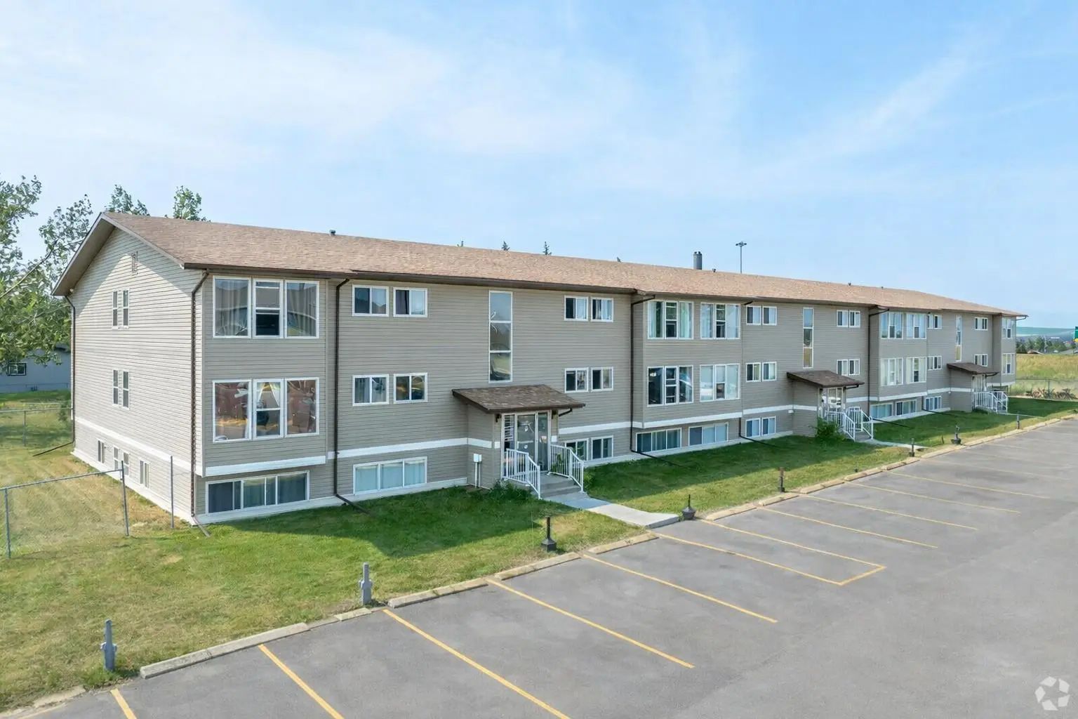 206 101 Big Hill Way Southeast, Airdrie – Residential Apartment Listing Photo 2