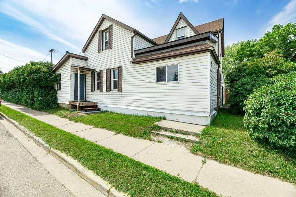 5003 48 Street , Innisfail