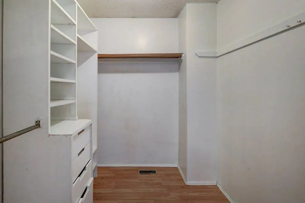 2009 41 Street Southeast, Calgary – Residential Semi Detached (Half Duplex) Listing Photo 20
