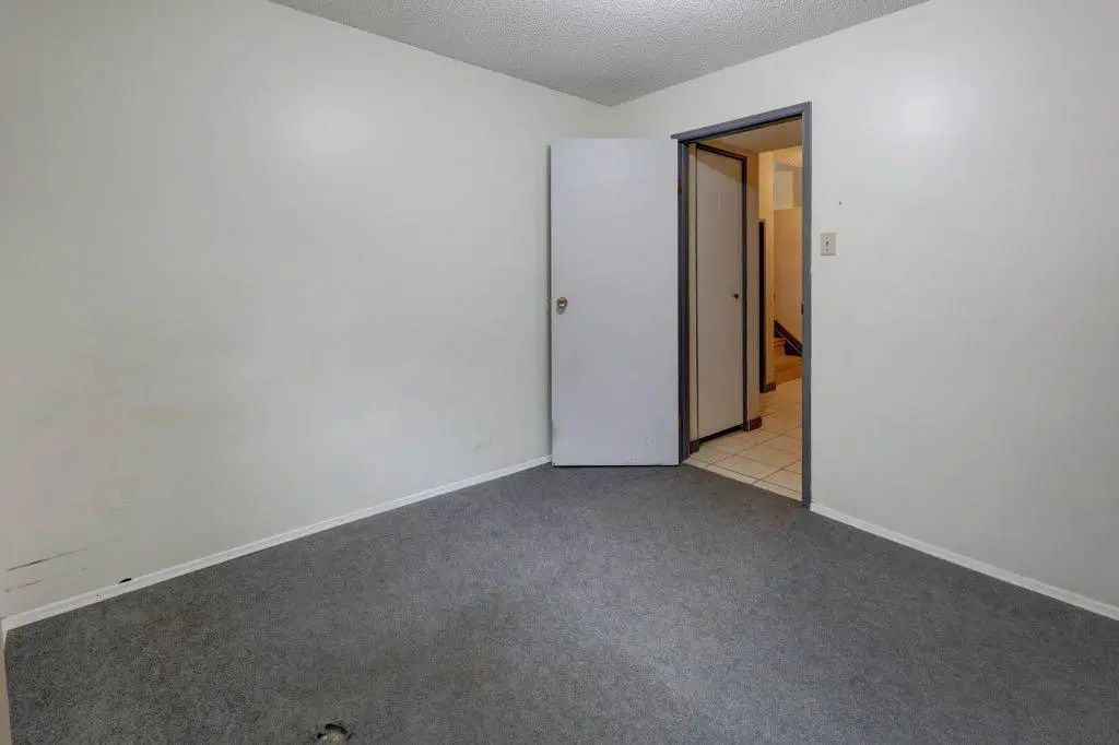 2009 41 Street Southeast, Calgary – Residential Semi Detached (Half Duplex) Listing Photo 23