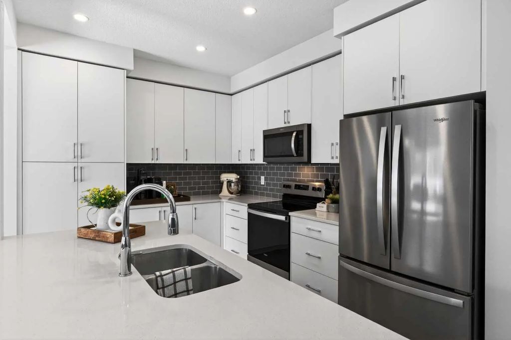 48 Willow Green Sw, Airdrie