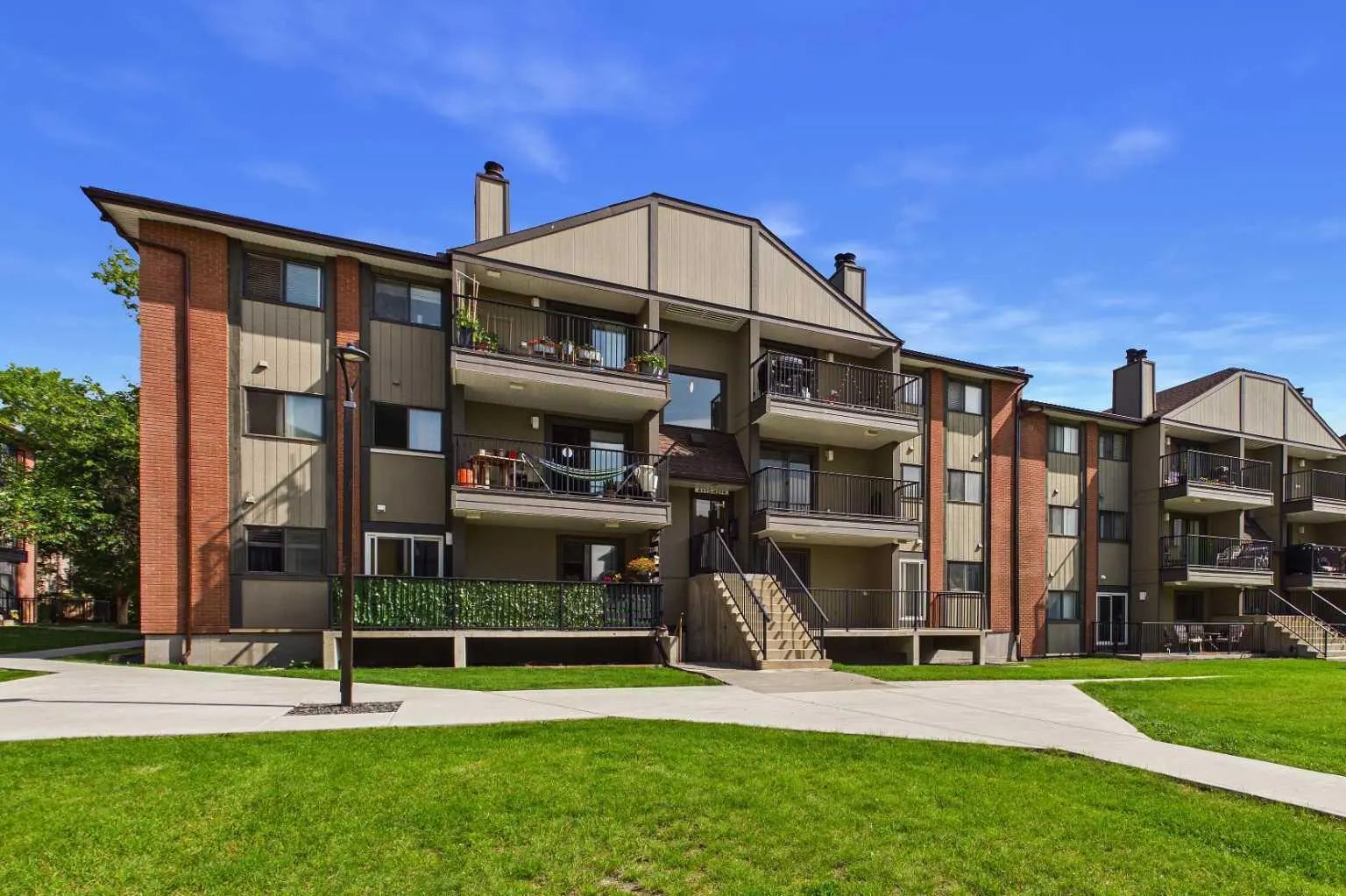 4214 13045 6 Street Southwest, Calgary – Residential Apartment Listing Photo 2
