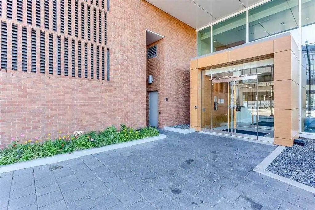 805 519 Riverfront Avenue Southeast, Calgary – Residential Apartment Listing Photo 3