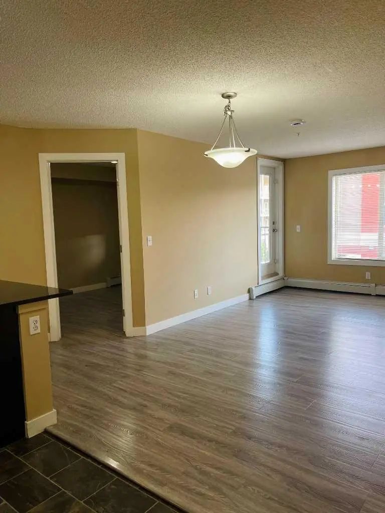 6210 403 Mackenzie Way Southwest, Airdrie – Residential Apartment Listing Photo 11