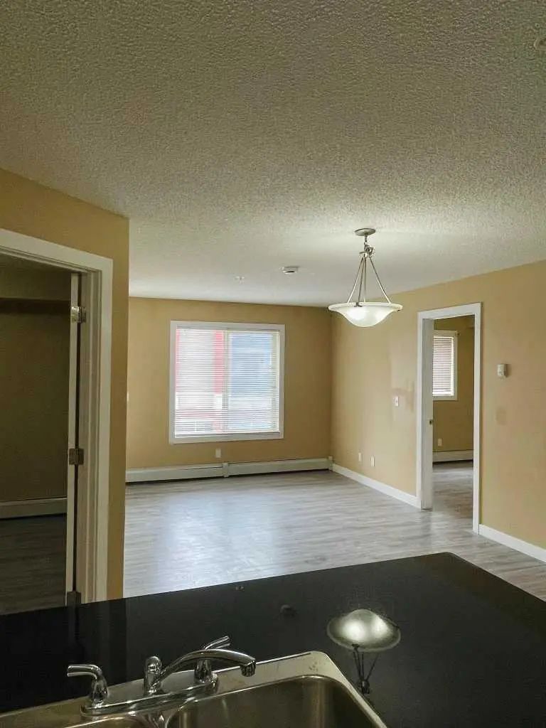 6210 403 Mackenzie Way Southwest, Airdrie – Residential Apartment Listing Photo 16