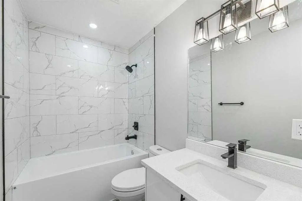 3239 Dovercliife Road Southeast, Calgary – Residential Detached Listing Photo 14