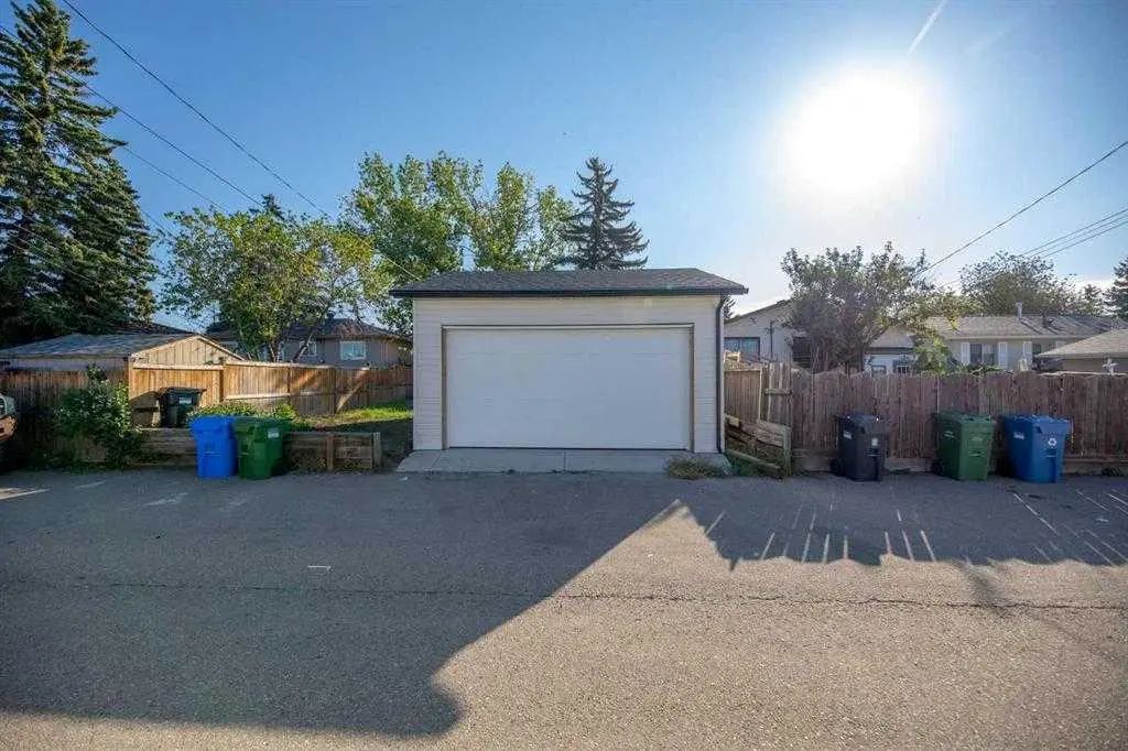 3239 Dovercliife Road Southeast, Calgary – Residential Detached Listing Photo 28