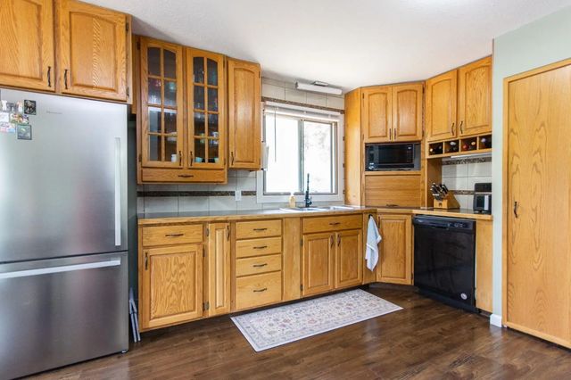 6308 61 Avenue , Red Deer