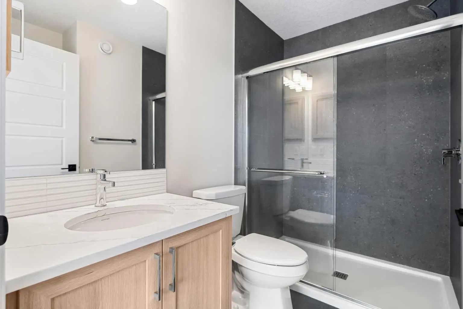 63 Annette Rise Nw Calgary Alberta T3R 2L6 Glacier Ridge Home For Sale