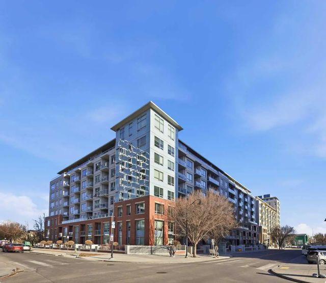 419 46 9 Street Ne, Calgary