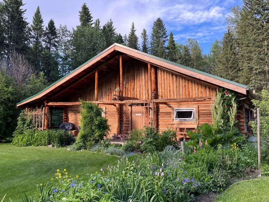 12 32479 Highway 760  E, Rural Mountain View County