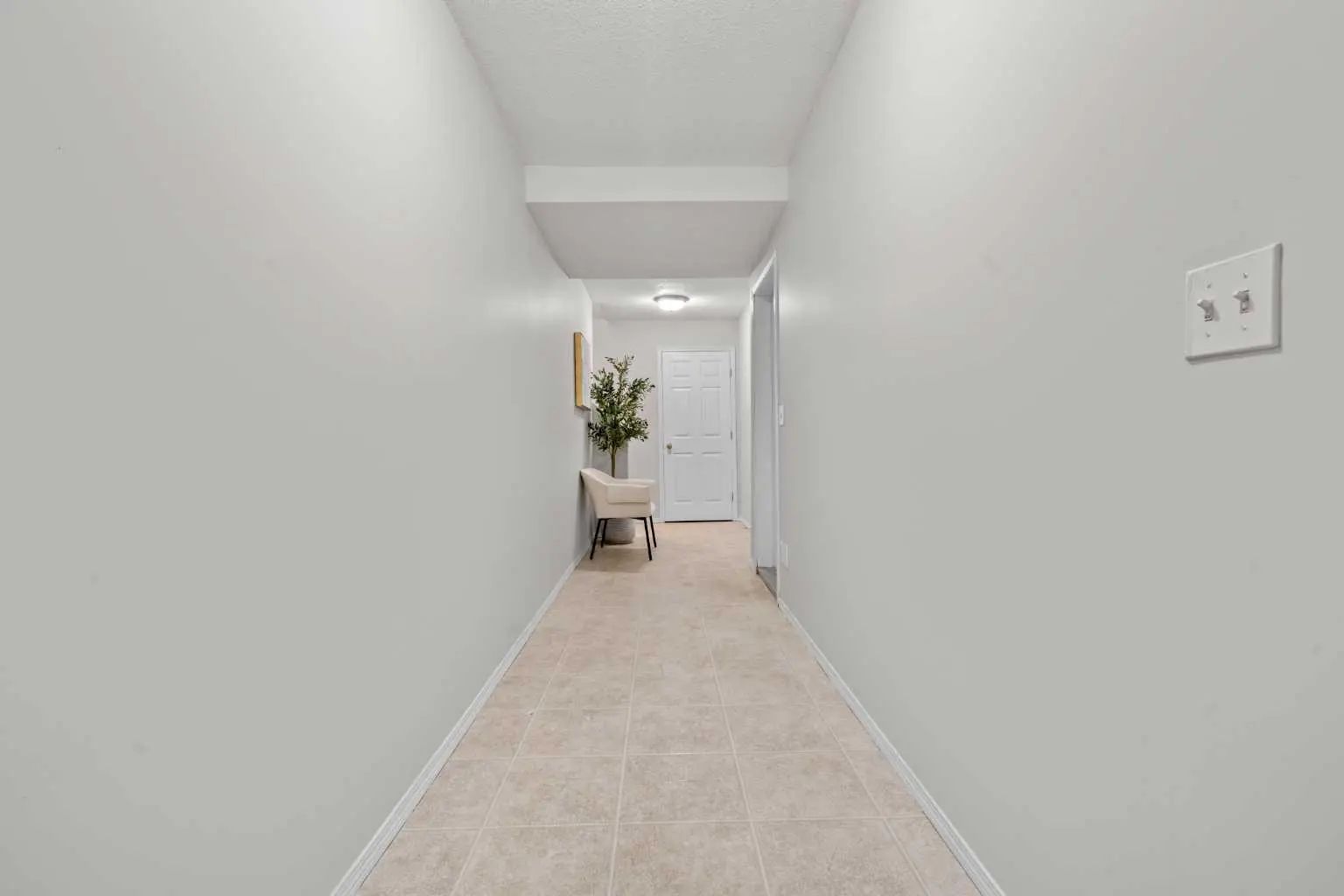 6591 Pinecliff Grove Northeast, Calgary – Residential Row/Townhouse Listing Photo 7