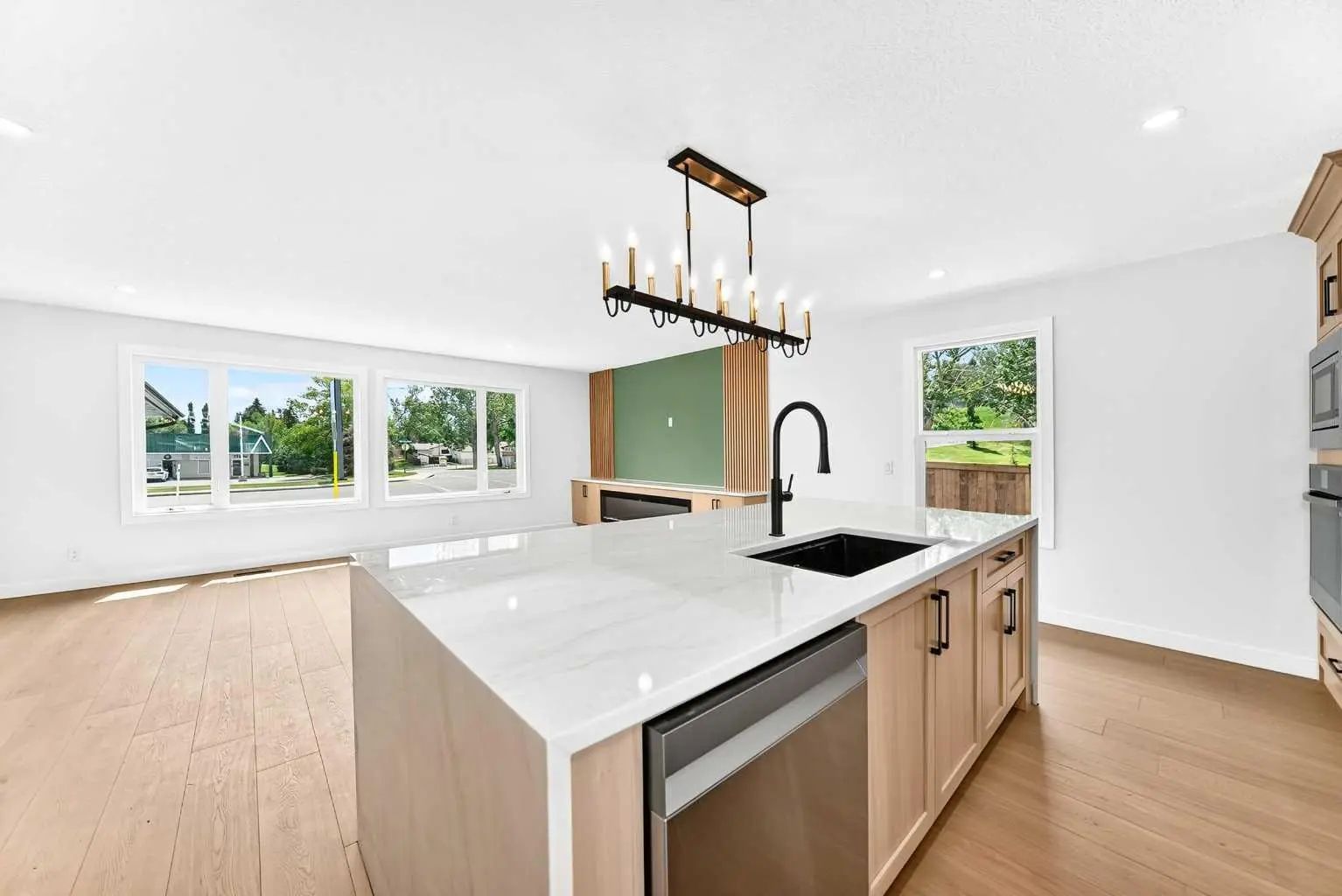 1204 Lake Sylvan Drive Southeast, Calgary – Residential Detached Listing Photo 9