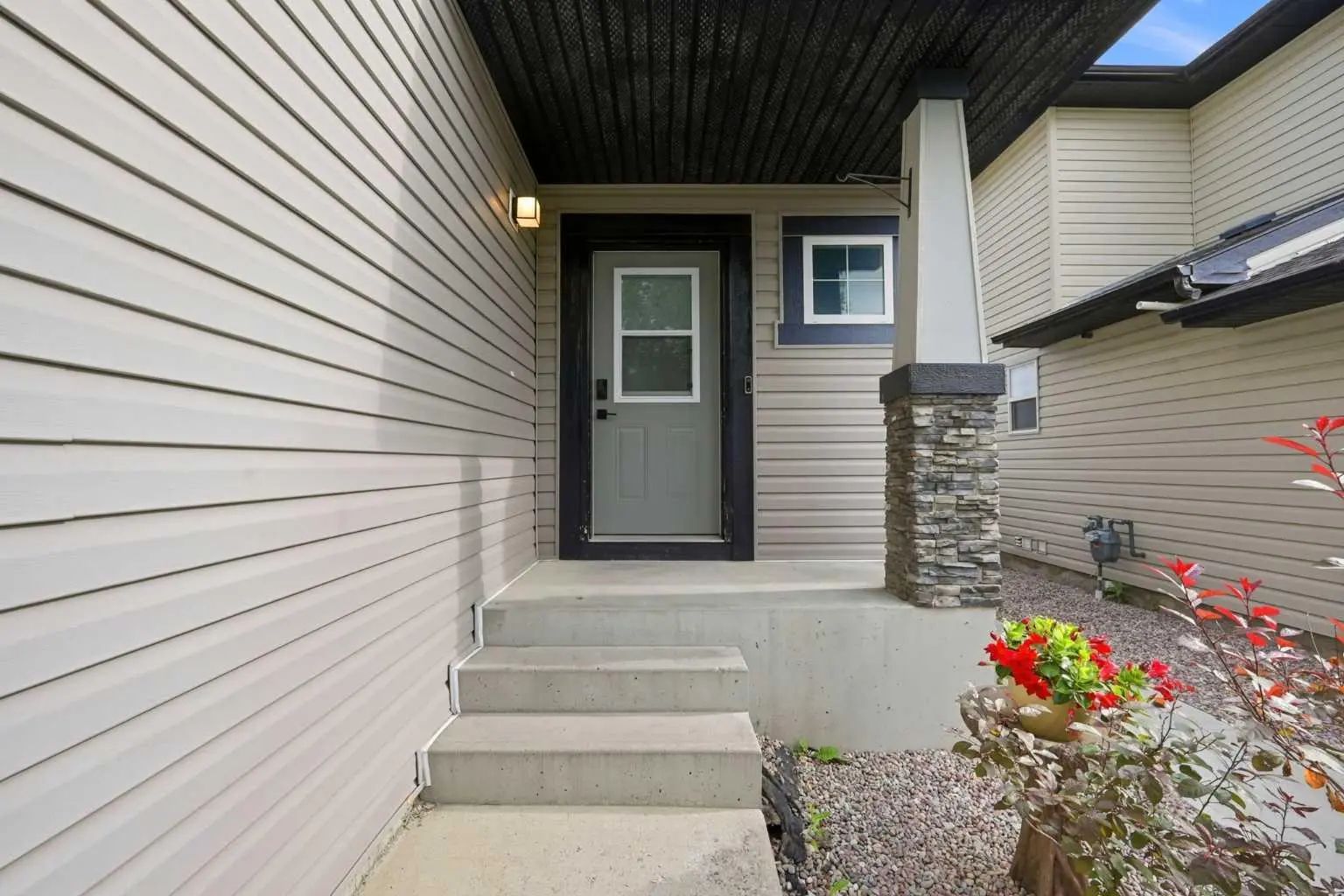793 Luxstone Landing Southwest, Airdrie – Residential Detached Listing Photo 4