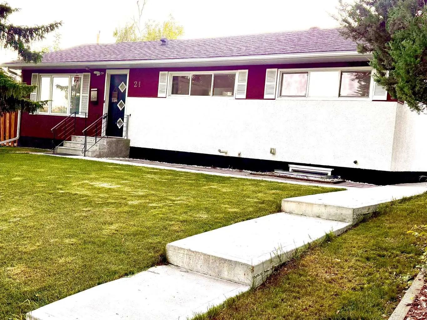 21 Cawder Drive Northwest, Calgary – Residential Detached Listing Photo 2