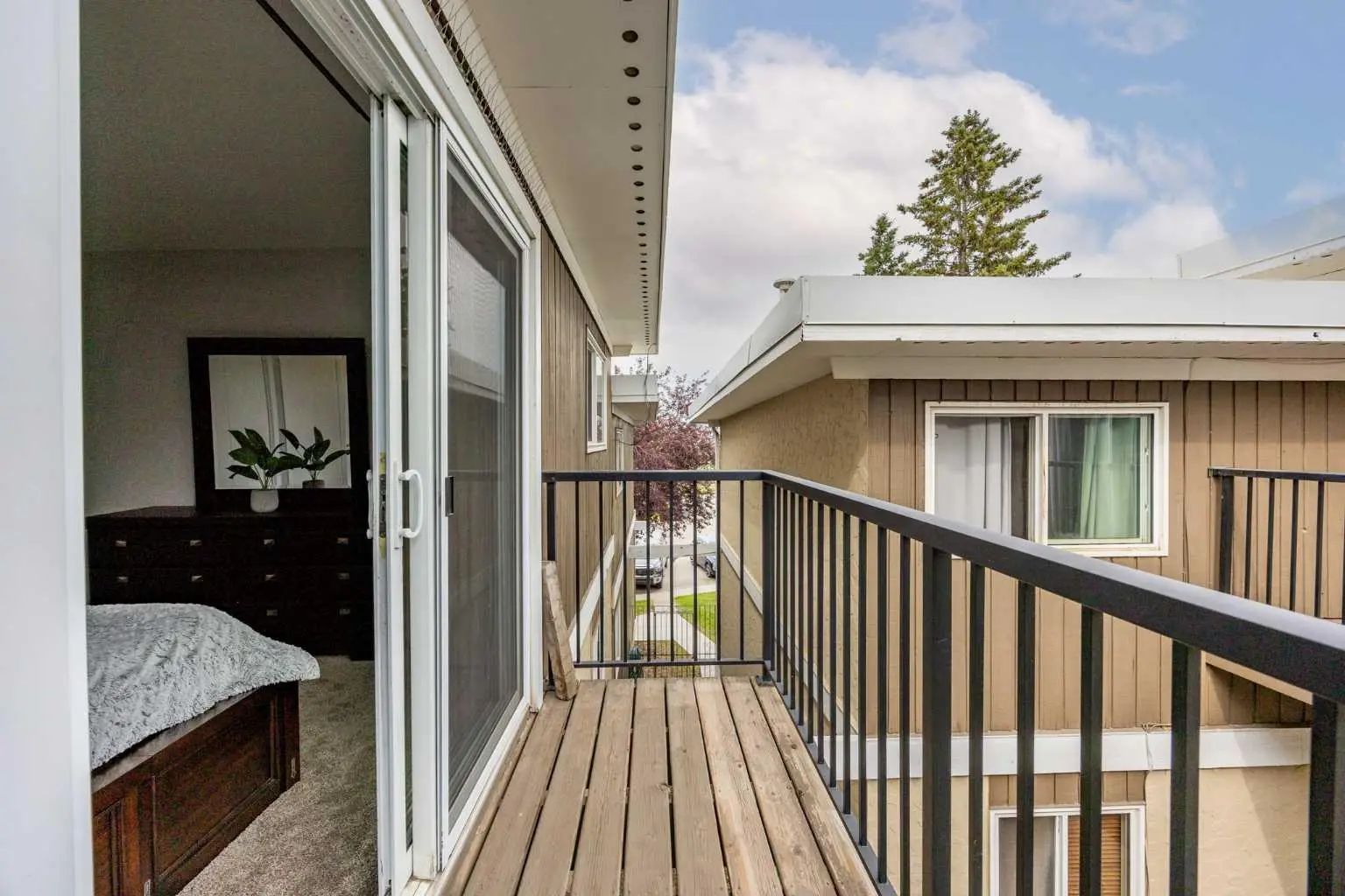 8 111 Huntington Park Green Northwest, Calgary – Residential Row/Townhouse Listing Photo 23