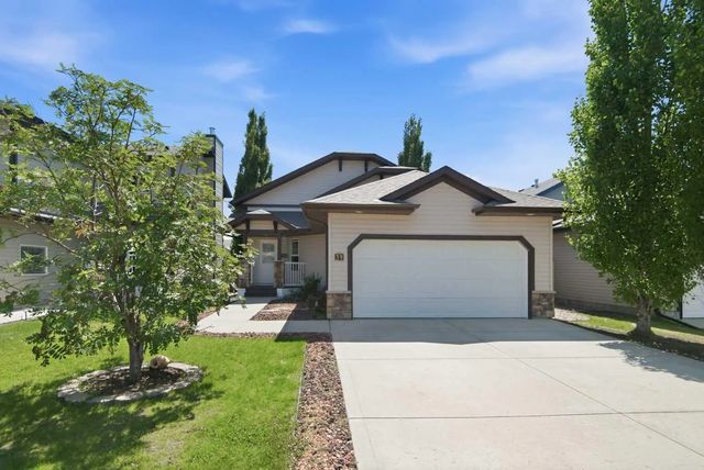 39 Landry Bend , Red Deer