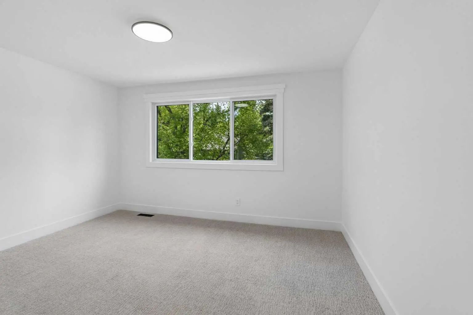 111 Canata Close Southwest, Calgary – Residential Detached Listing Photo 29