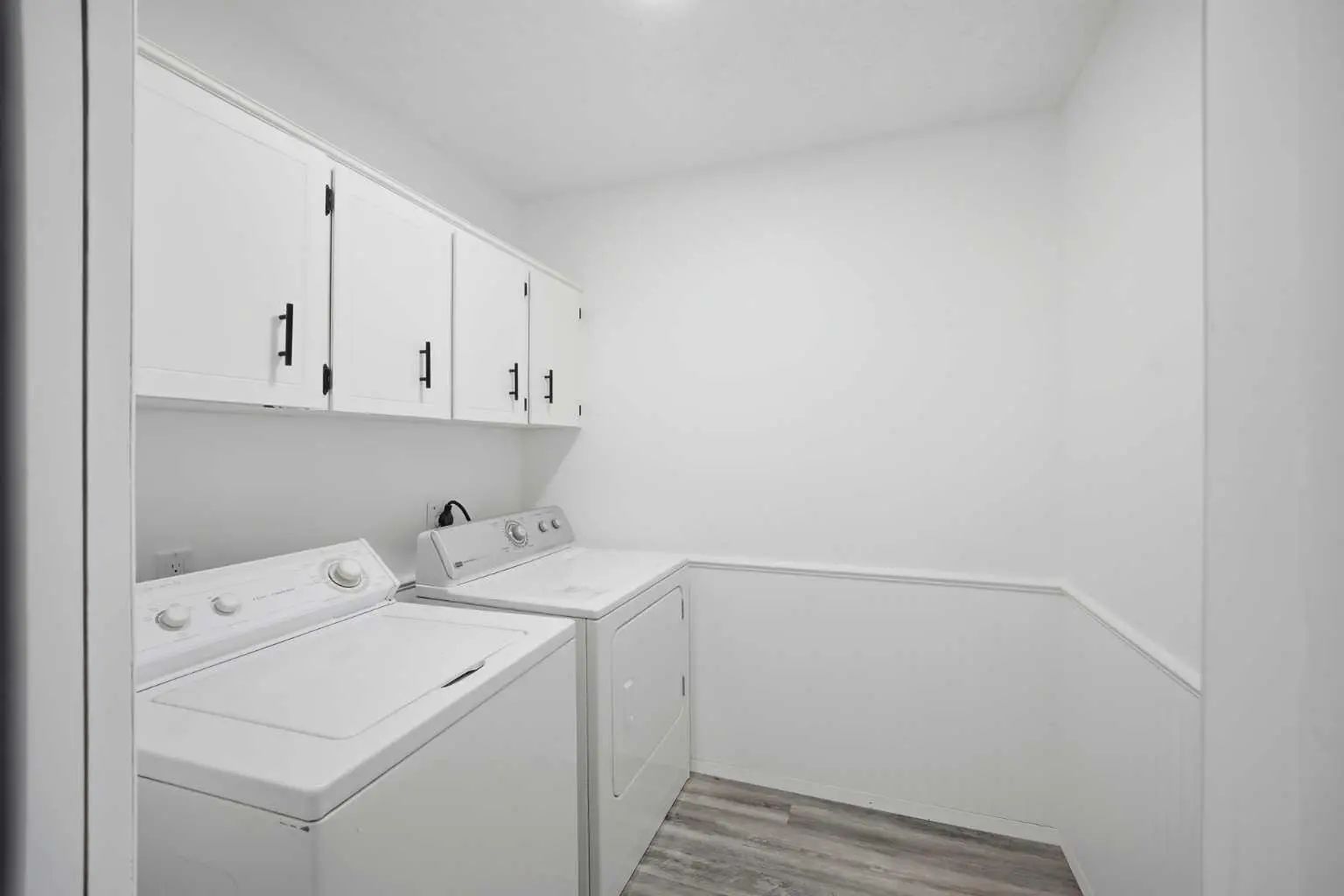 1004 Mckinnon Drive Northeast, Calgary – Residential Semi Detached (Half Duplex) Listing Photo 14