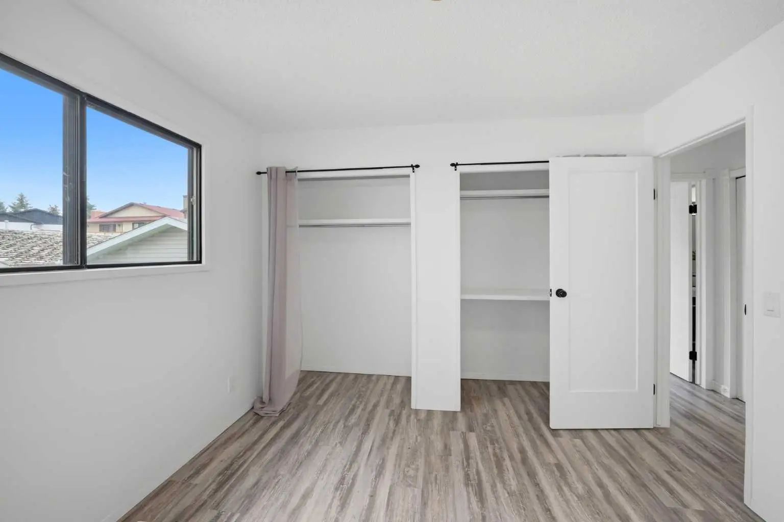 1004 Mckinnon Drive Northeast, Calgary – Residential Semi Detached (Half Duplex) Listing Photo 19