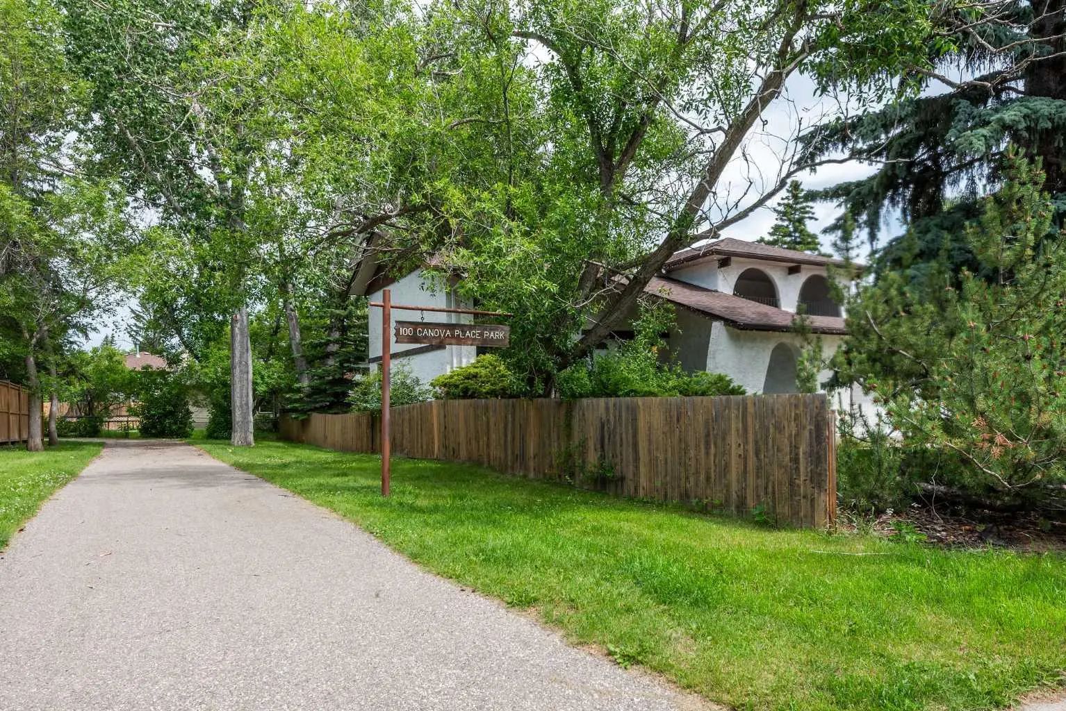 1320 116 Avenue Southwest, Calgary – Residential Detached Listing Photo 41