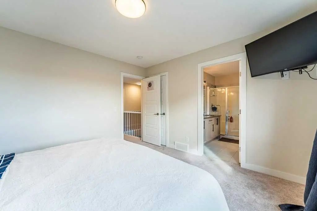 153 Waterford Boulevard , Chestermere – Residential Row/Townhouse Listing Photo 21