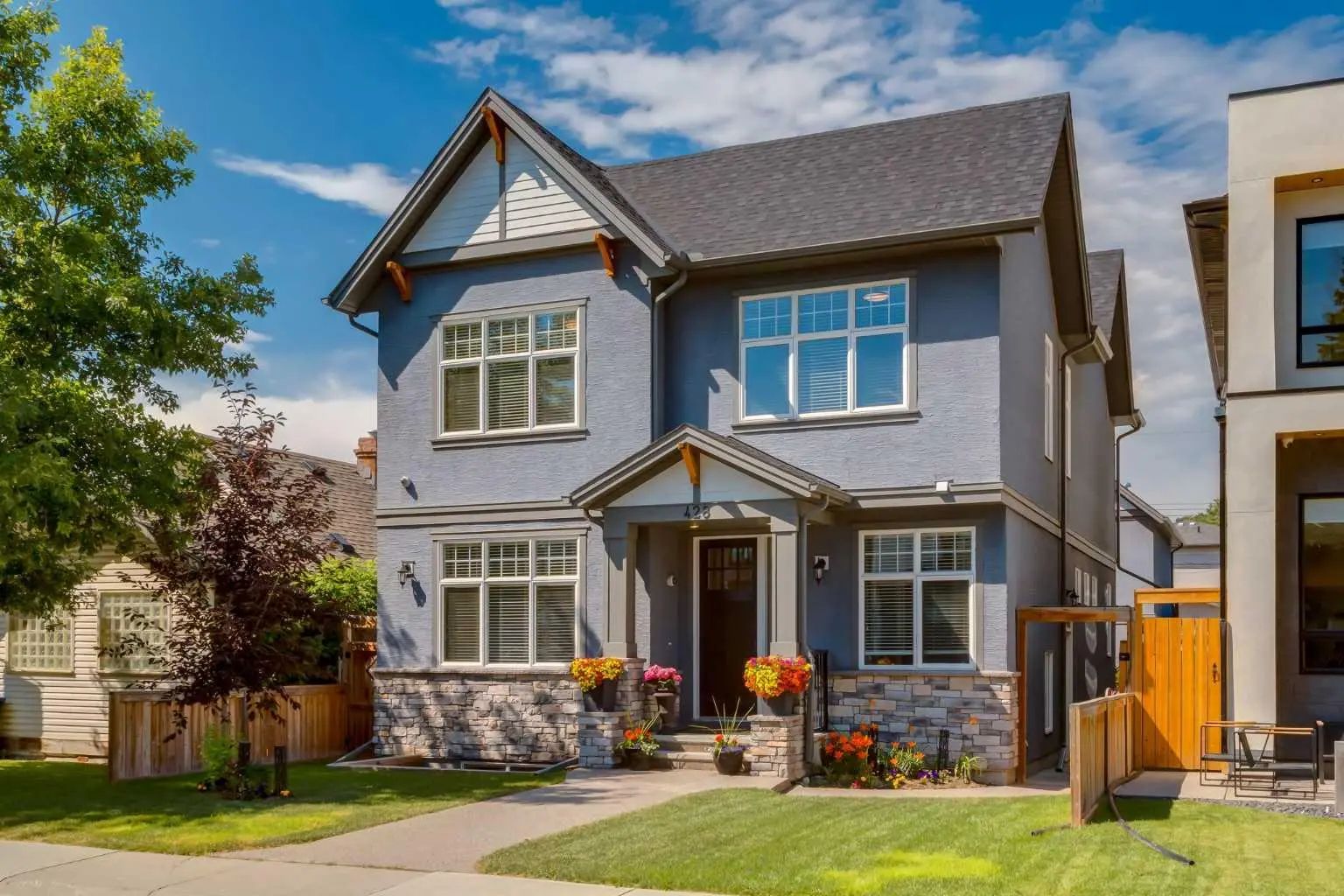 428 21 Avenue Northeast, Calgary – Residential Detached Listing Photo 2