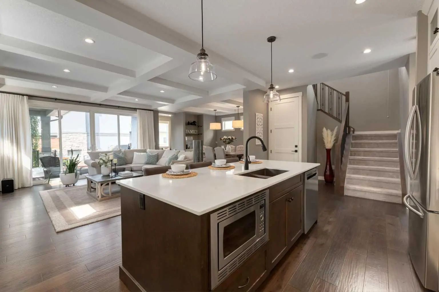 428 21 Avenue Northeast, Calgary – Residential Detached Listing Photo 7