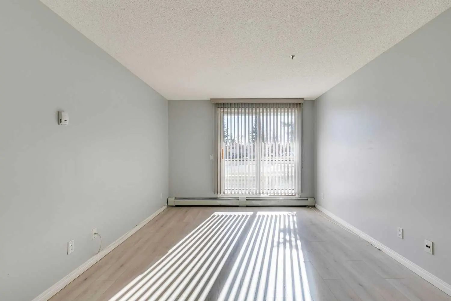 119 2022 Canyon Meadows Drive Southeast, Calgary – Residential Apartment Listing Photo 10