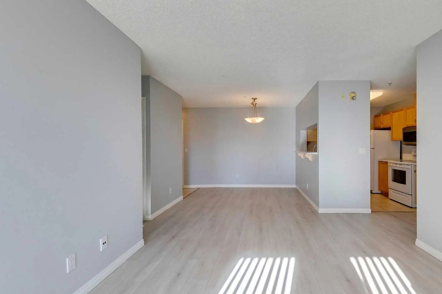 119 2022 Canyon Meadows Drive Southeast, Calgary – Residential Apartment Listing Photo 12