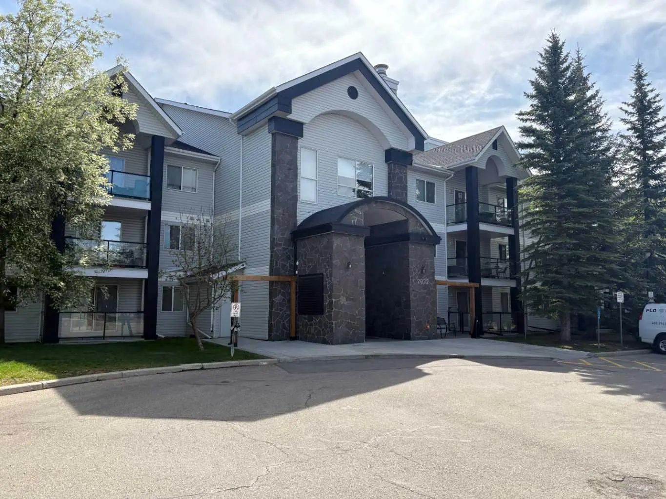 119 2022 Canyon Meadows Drive Southeast, Calgary – Residential Apartment Listing Photo 3
