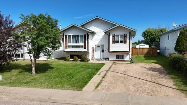 4408 56th Avenue  , High Prairie