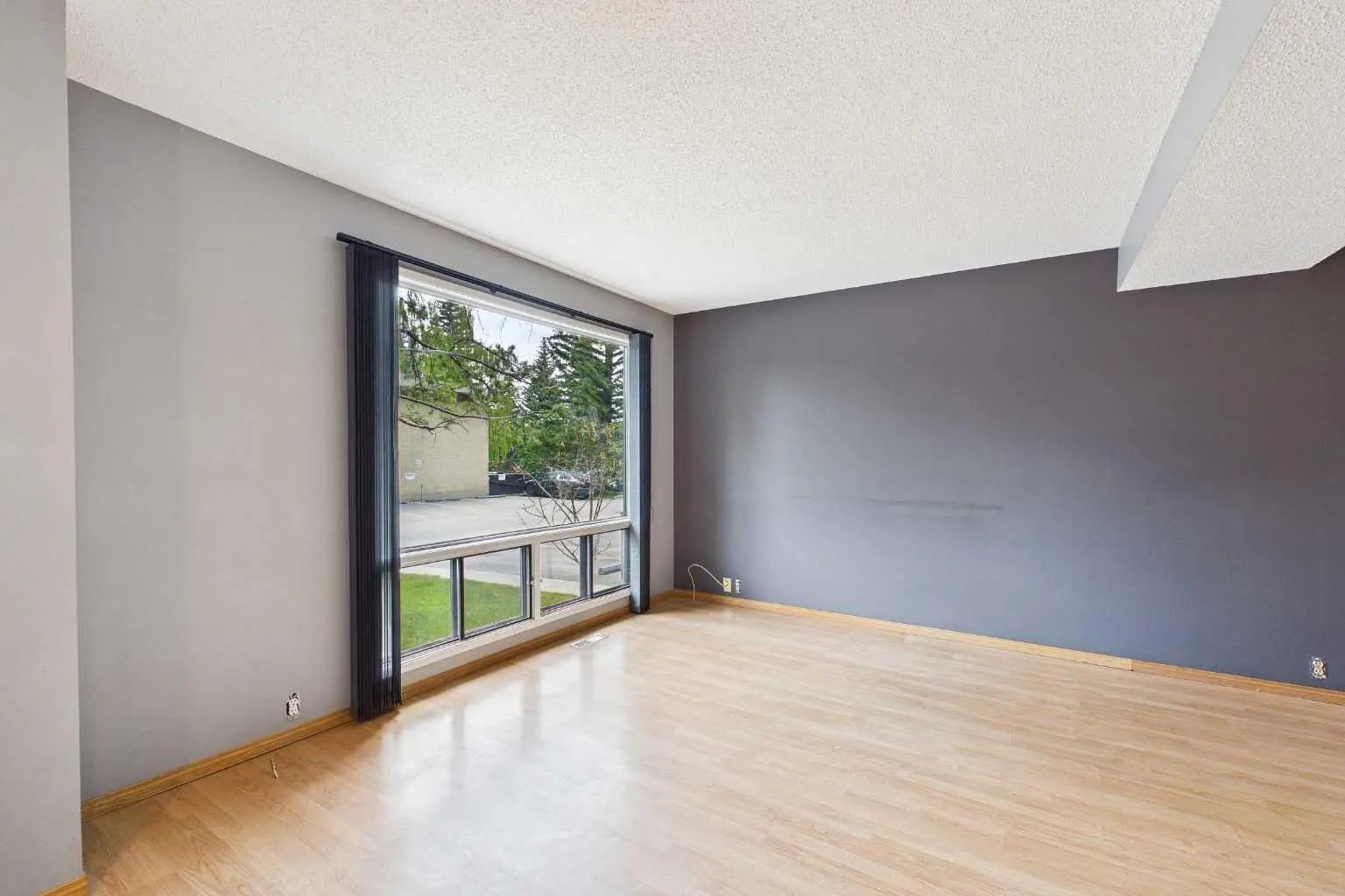 3 2300 Oakmoor Drive Southwest, Calgary – Residential Row/Townhouse Listing Photo 3