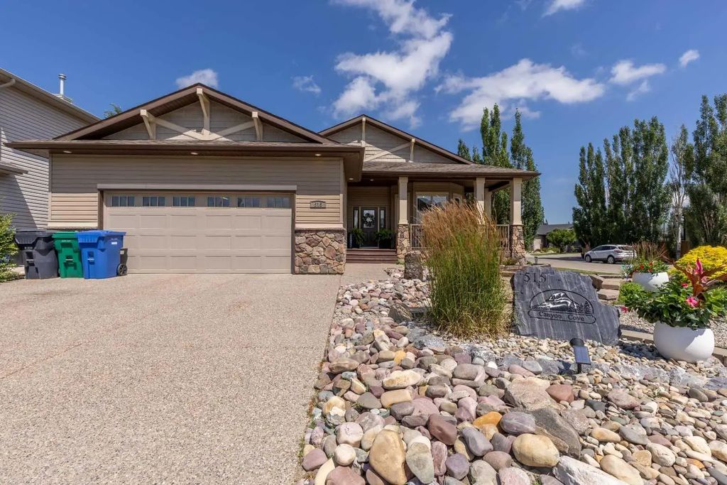 515 Canyon Cove W, Lethbridge