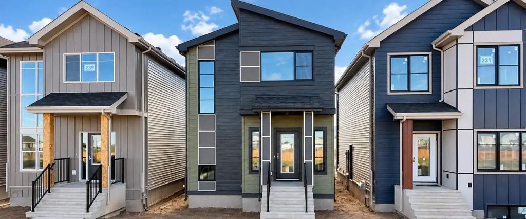 235 Heartwood Grove Se, Calgary