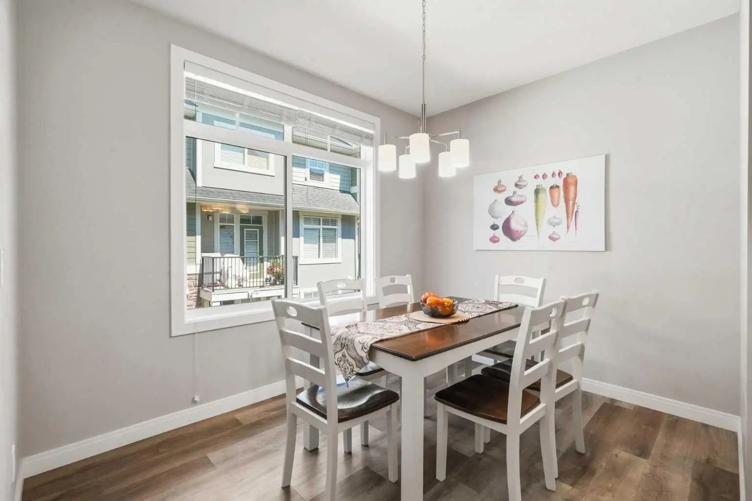 312 Wentworth Row Southwest, Calgary – Residential Row/Townhouse Listing Photo 12