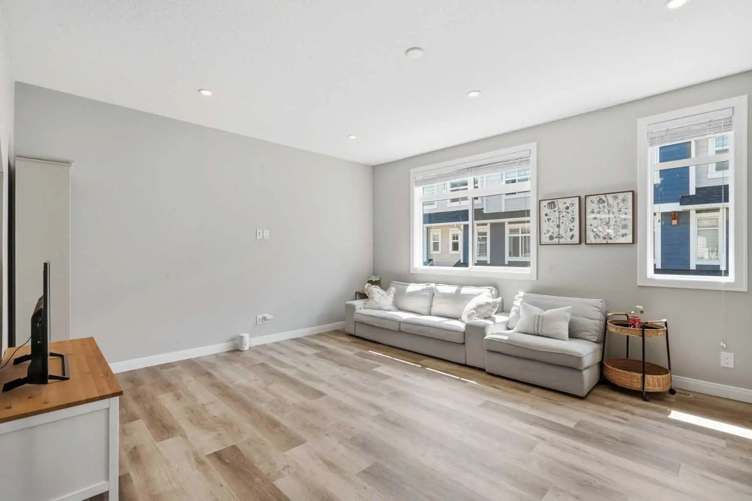 312 Wentworth Row Southwest, Calgary – Residential Row/Townhouse Listing Photo 14