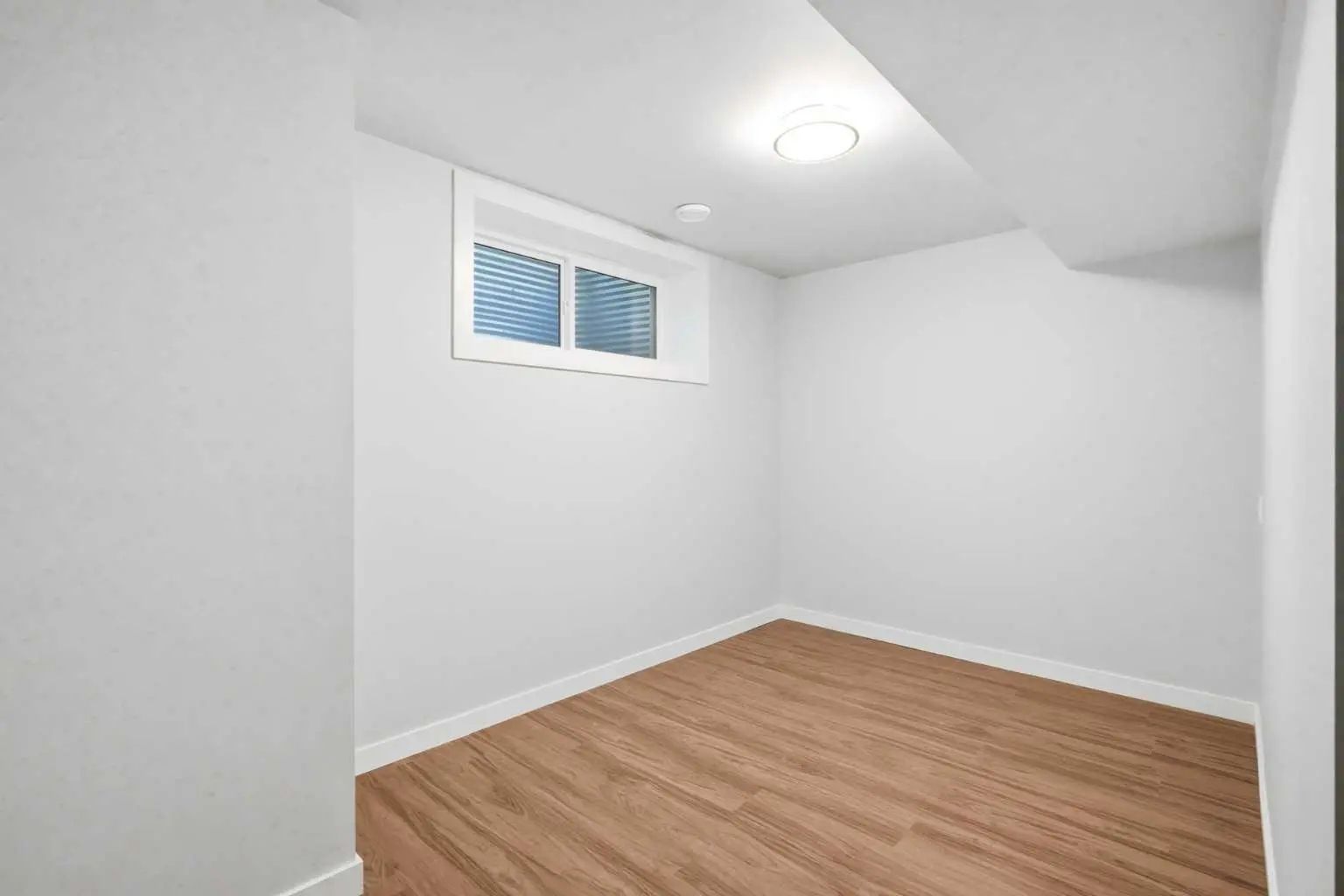 312 Wentworth Row Southwest, Calgary – Residential Row/Townhouse Listing Photo 34