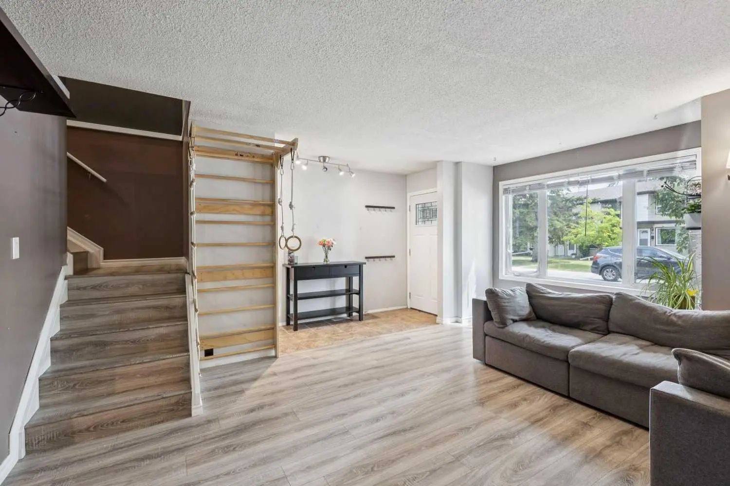 83 630 Sabrina Road Southwest, Calgary – Residential Row/Townhouse Listing Photo 4